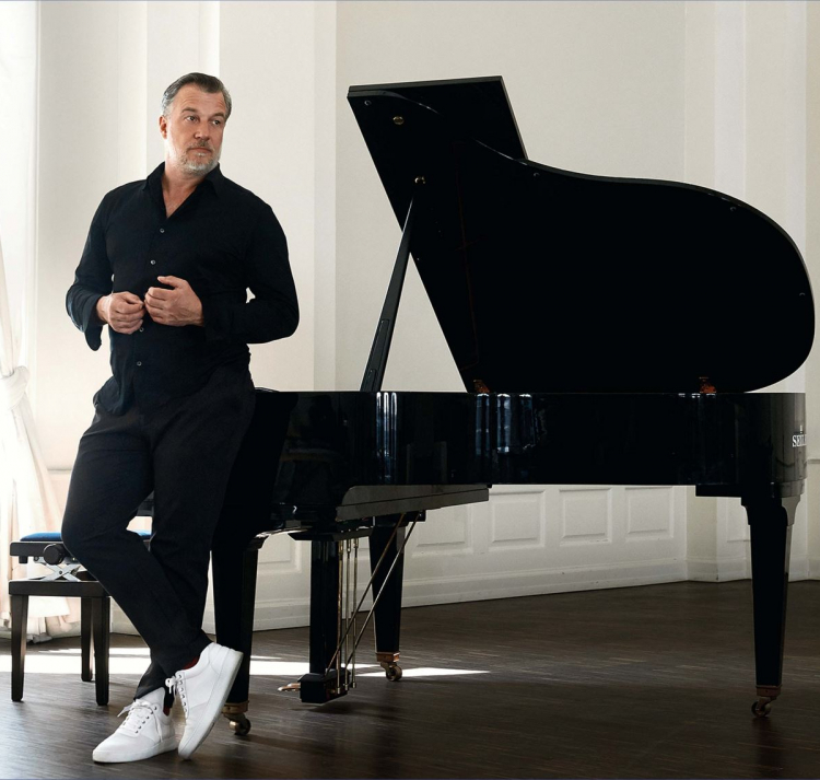 Marc Marshall - Live in Concert